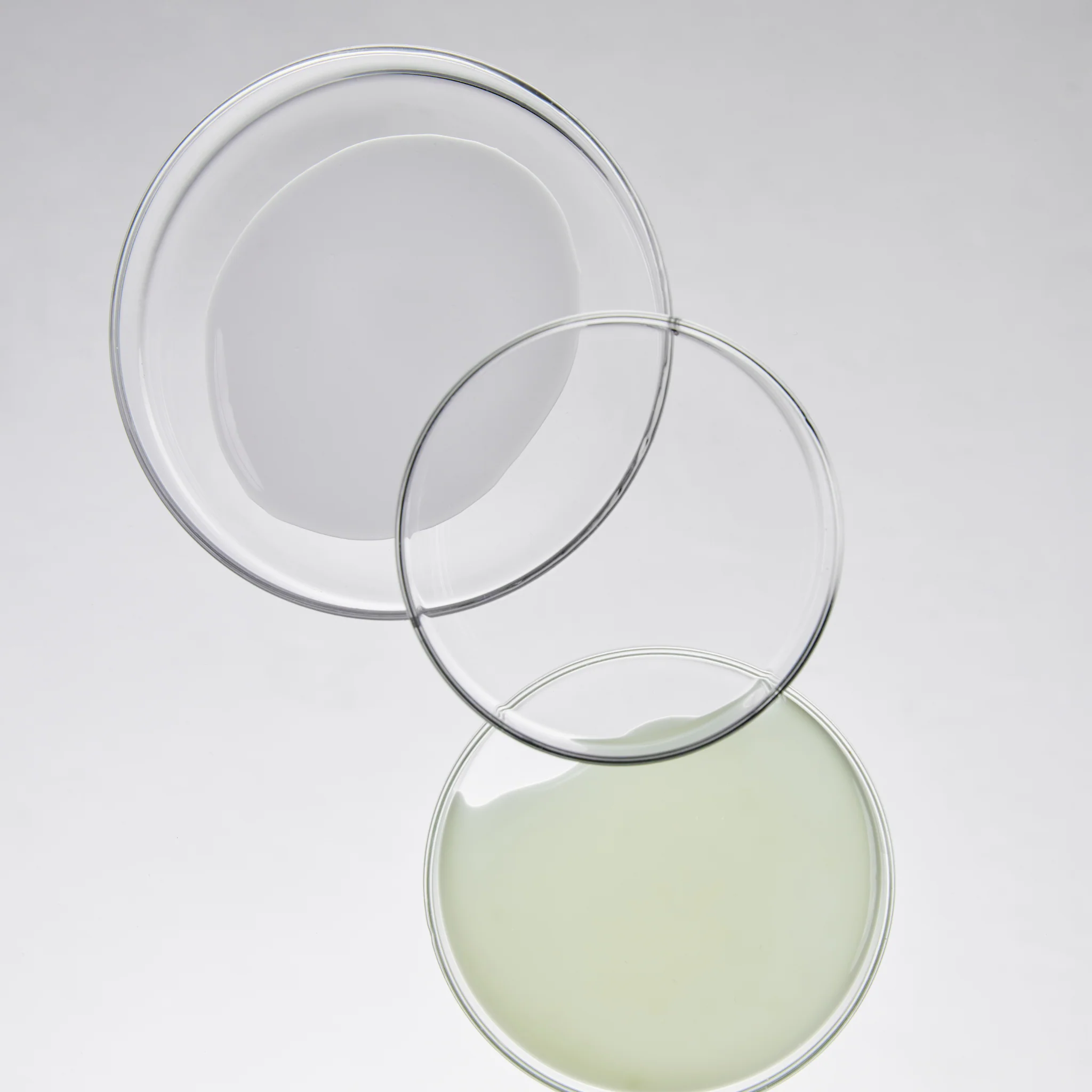 Retinol 0.3% + Niacin Renewing Serum (30ml) - Image 6