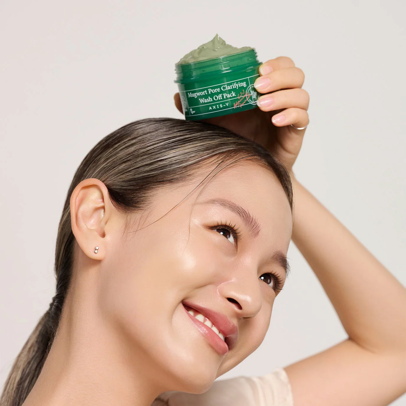 Mugwort Pore Clarifying Wash-Off Pack (100ml) - Image 3