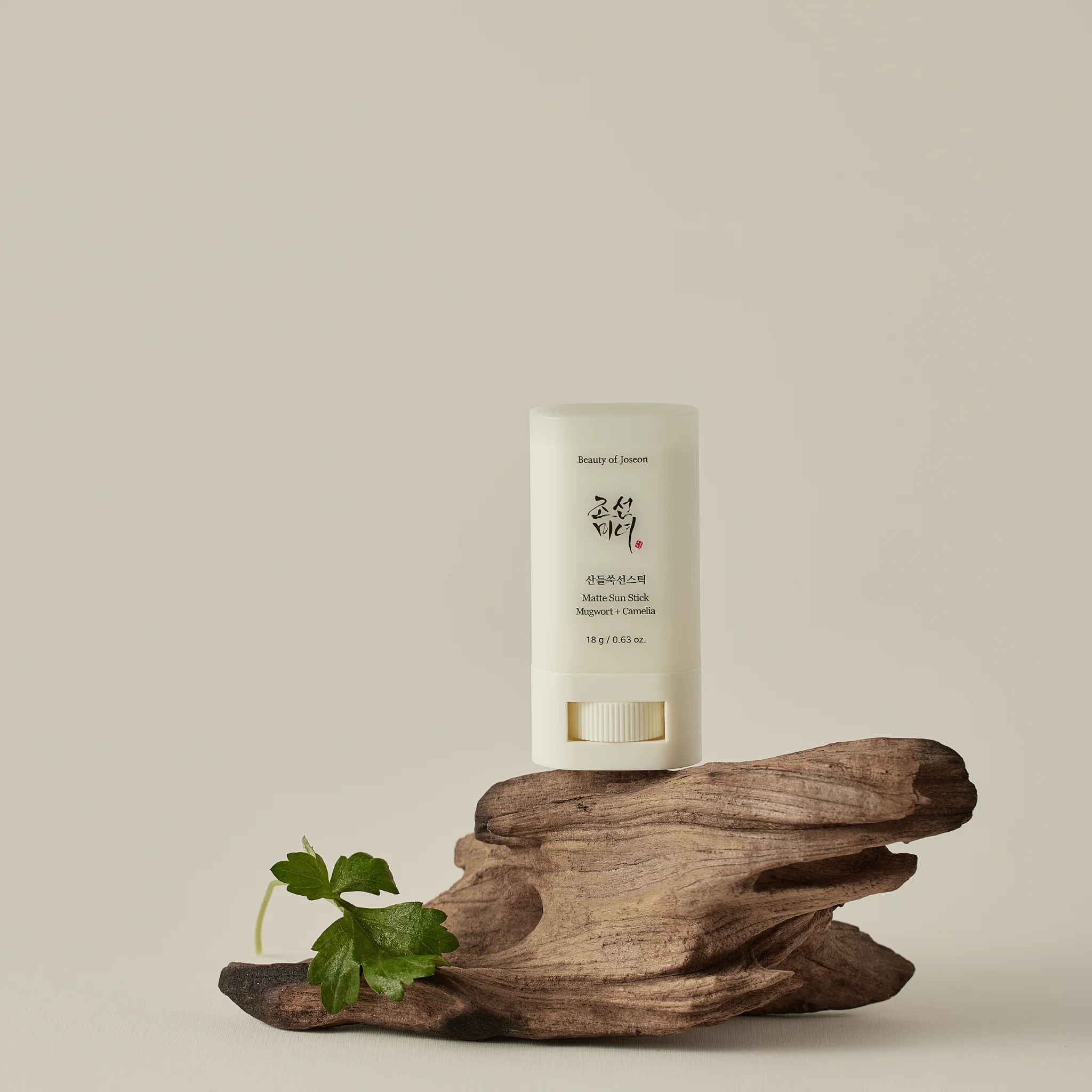 Matte Sun Stick: Mugwort+Camelia SPF 50+ PA++++(18g) - Image 2