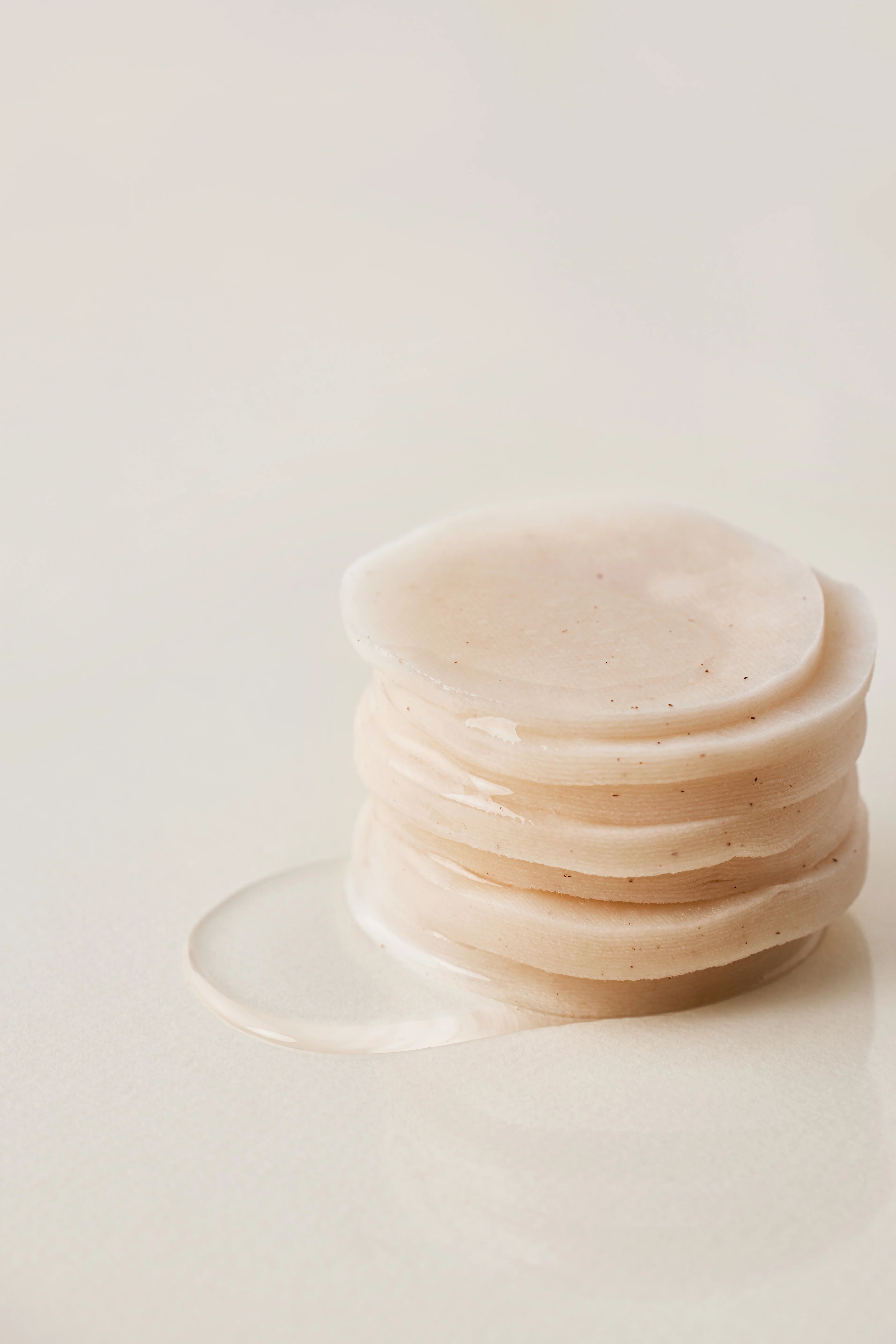 Brightening Skin Prep Essence Pad (70ea) - Image 4