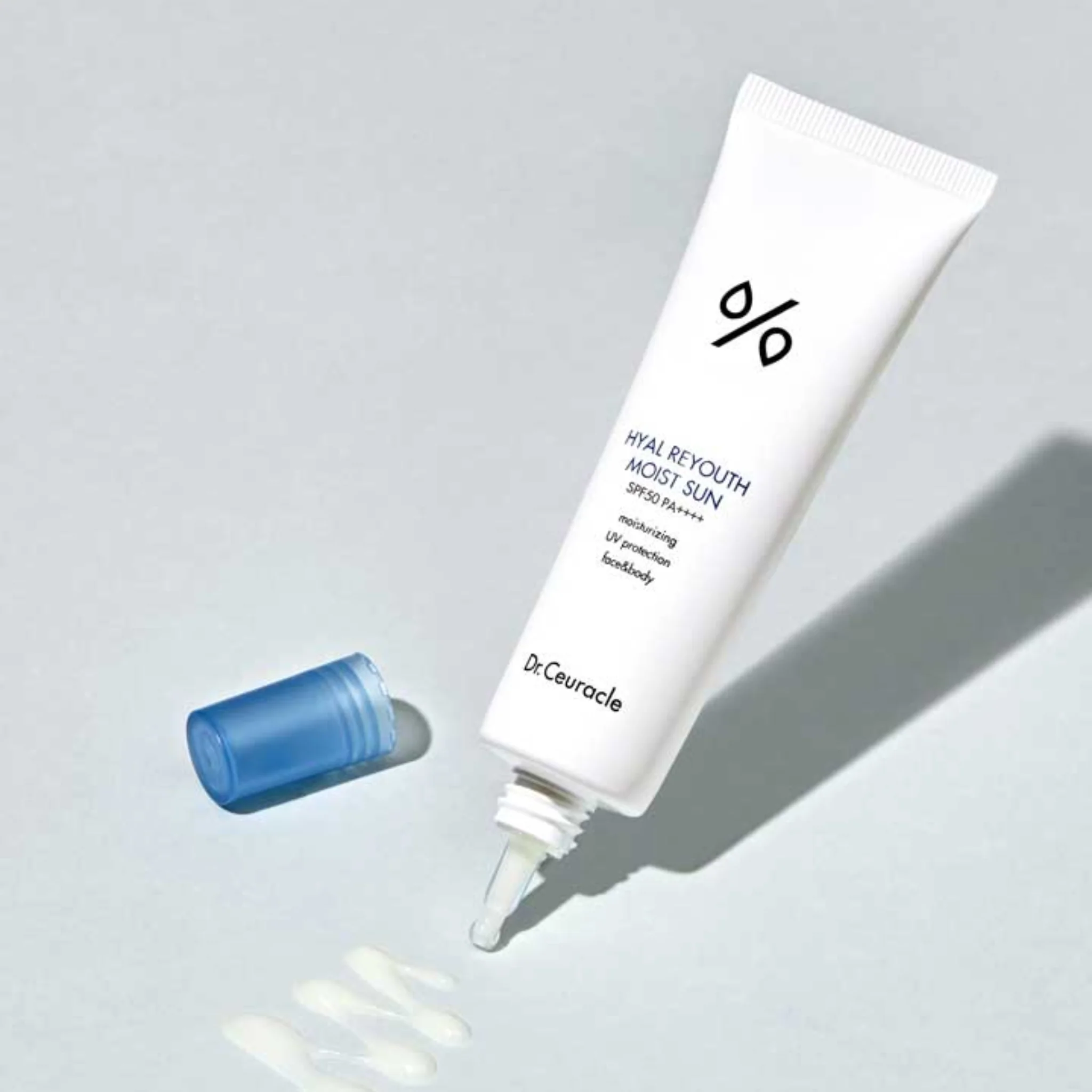 Hyal Reyouth Moist Sun SPF 50 PA++++ (50ml) - Image 3
