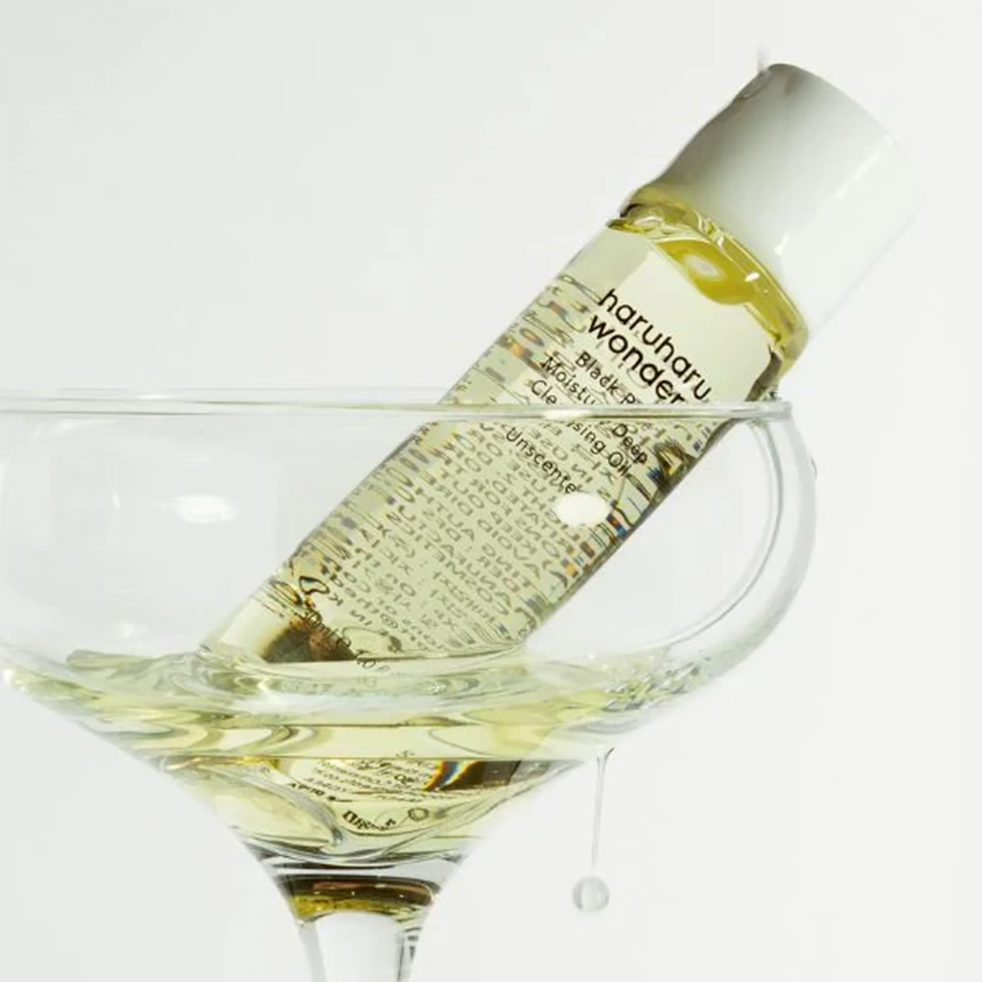 Black Rice Moisture Deep Cleansing Oil (30ml) - Image 2