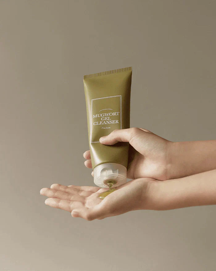 Mugwort Gel Cleanser (150ml) - Image 3