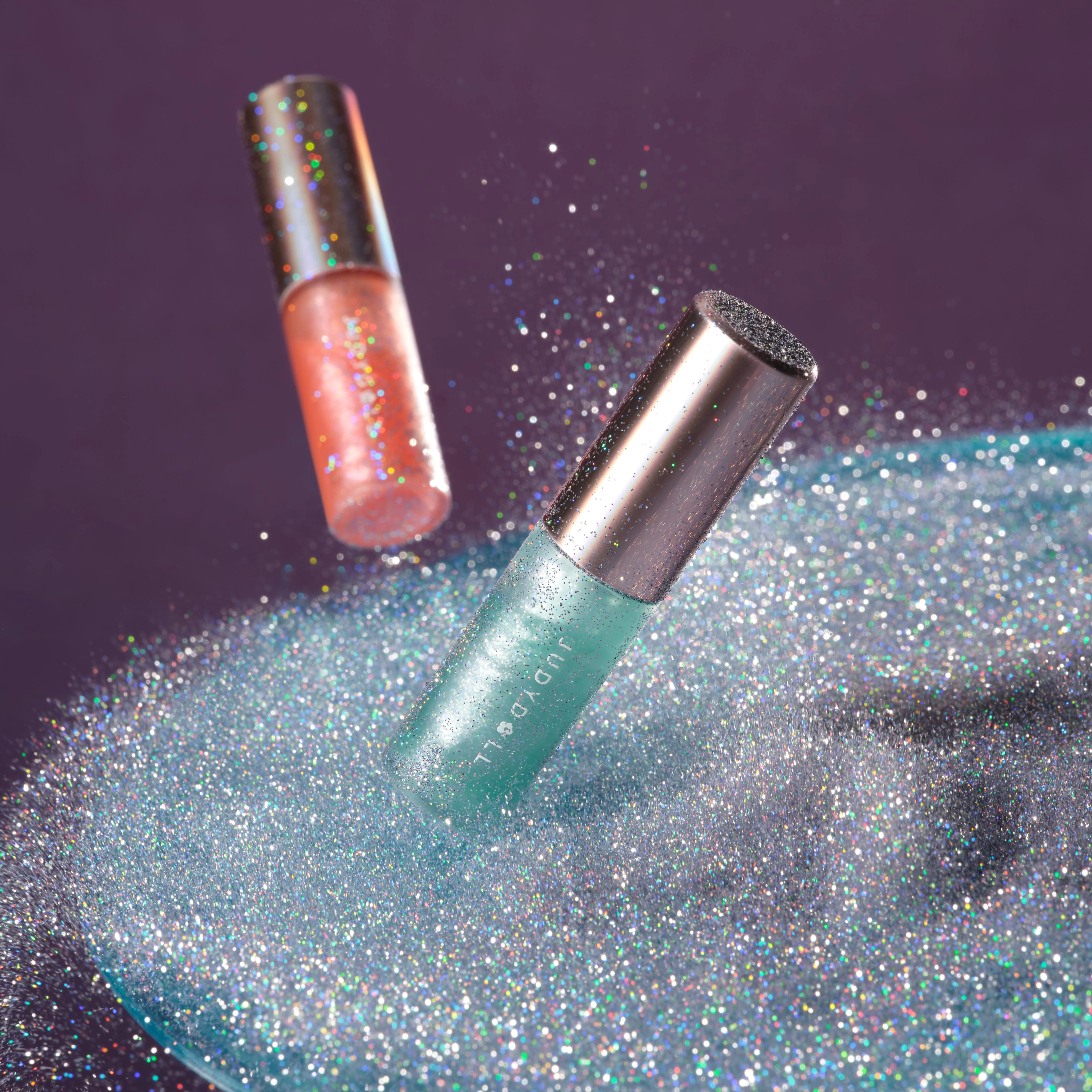 Dazzle Crush Lip Oil - 3 Options - Image 8