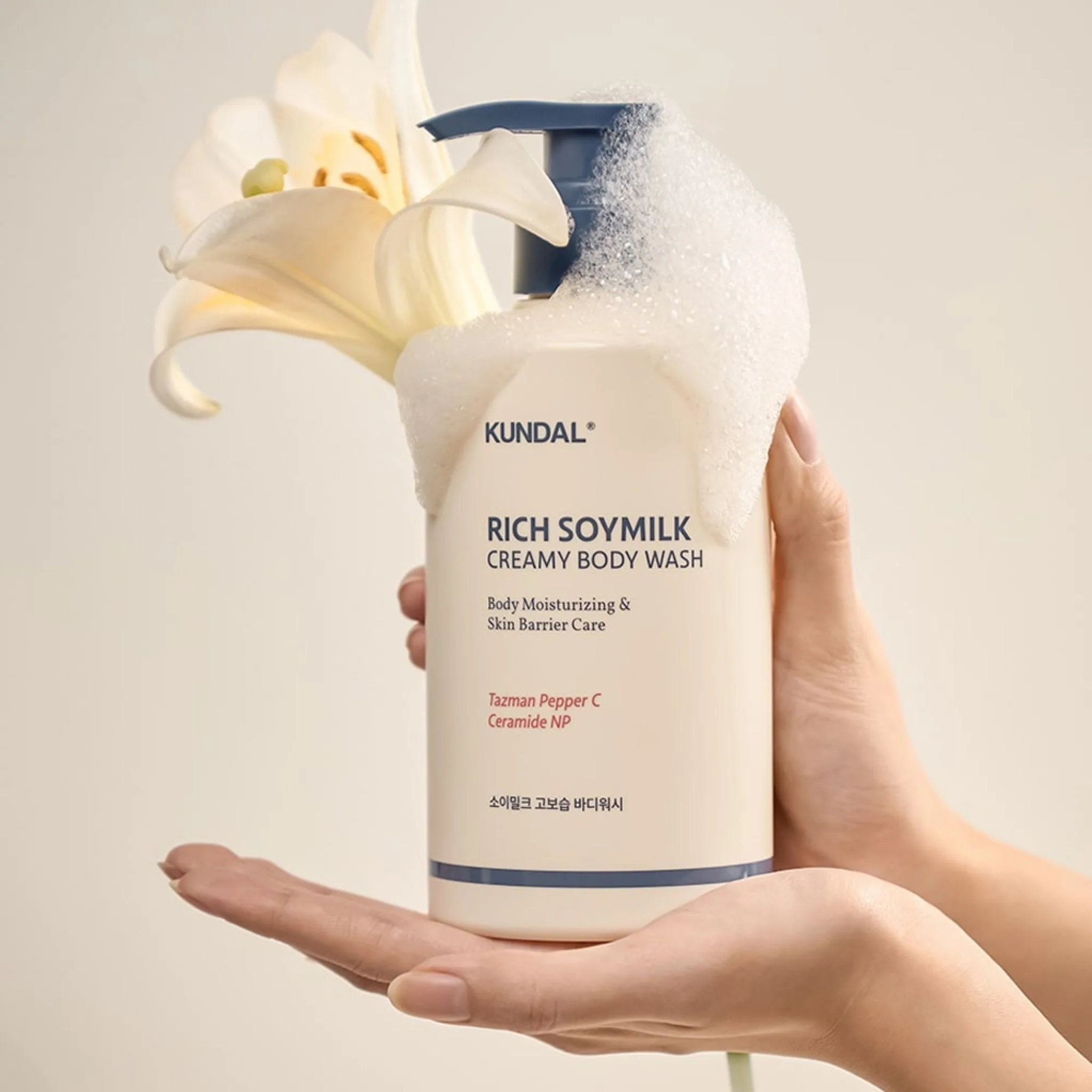Rich Soymilk Creamy Body Wash (500ml) - Image 3