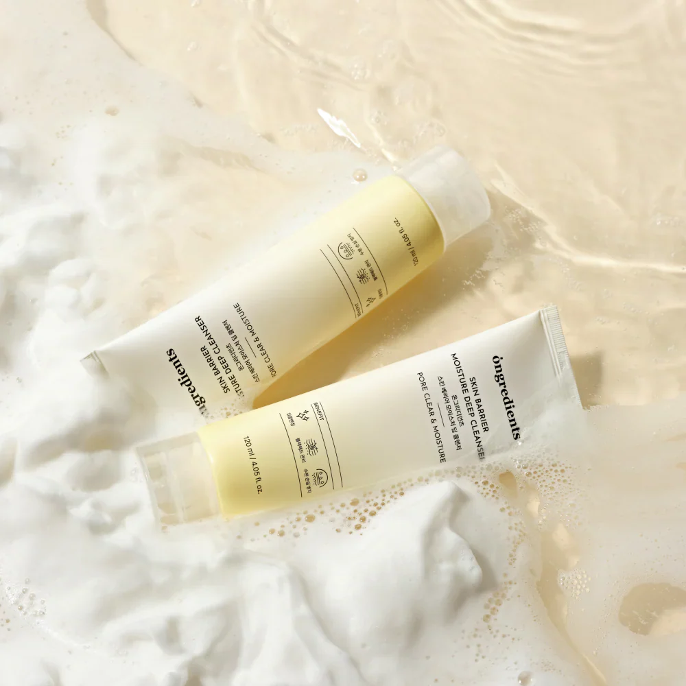 Skin Barrier Moisture Deep Cleanser (120ml) - Image 2