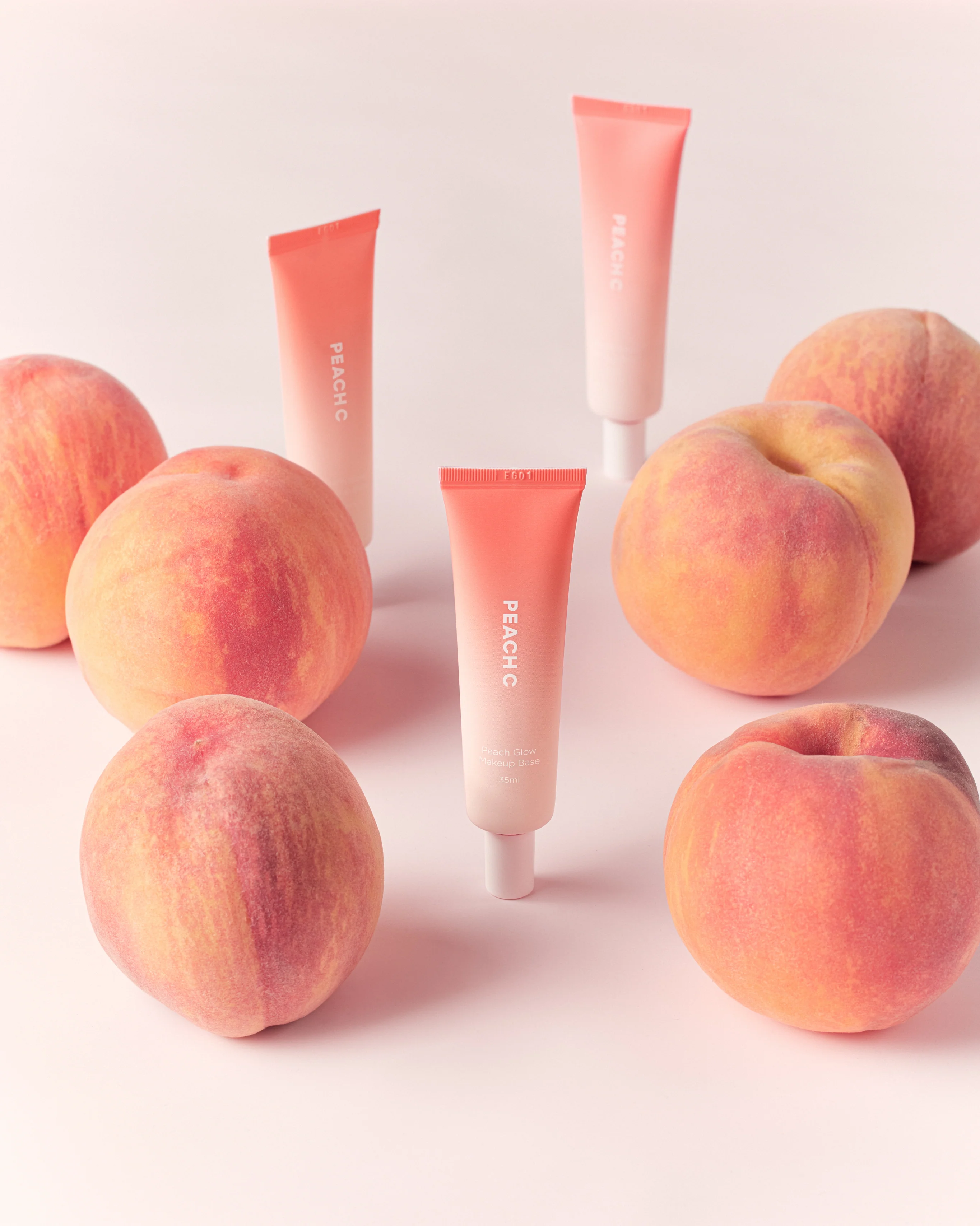 Peach Glow Makeup Base (35ml) - Image 2