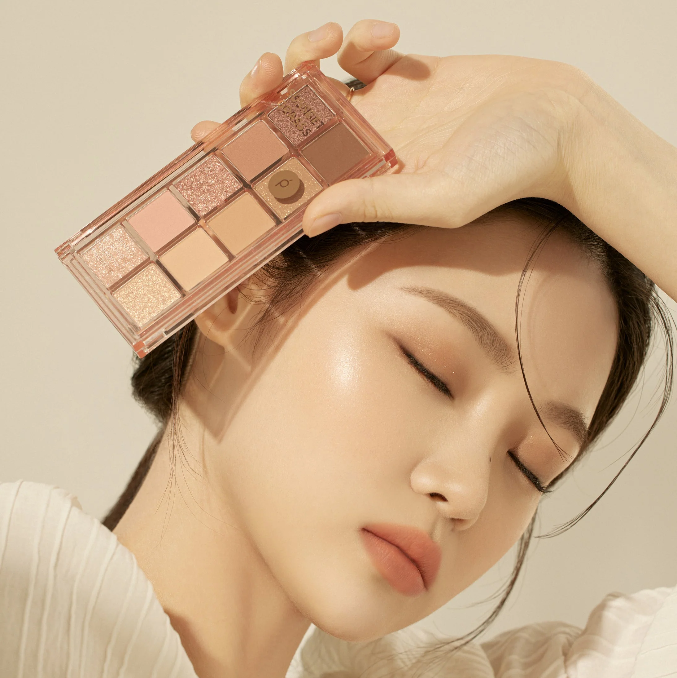 Seasonal Blending Eyeshadow Palette 01 Sunset Grass (6.4g) - Image 2