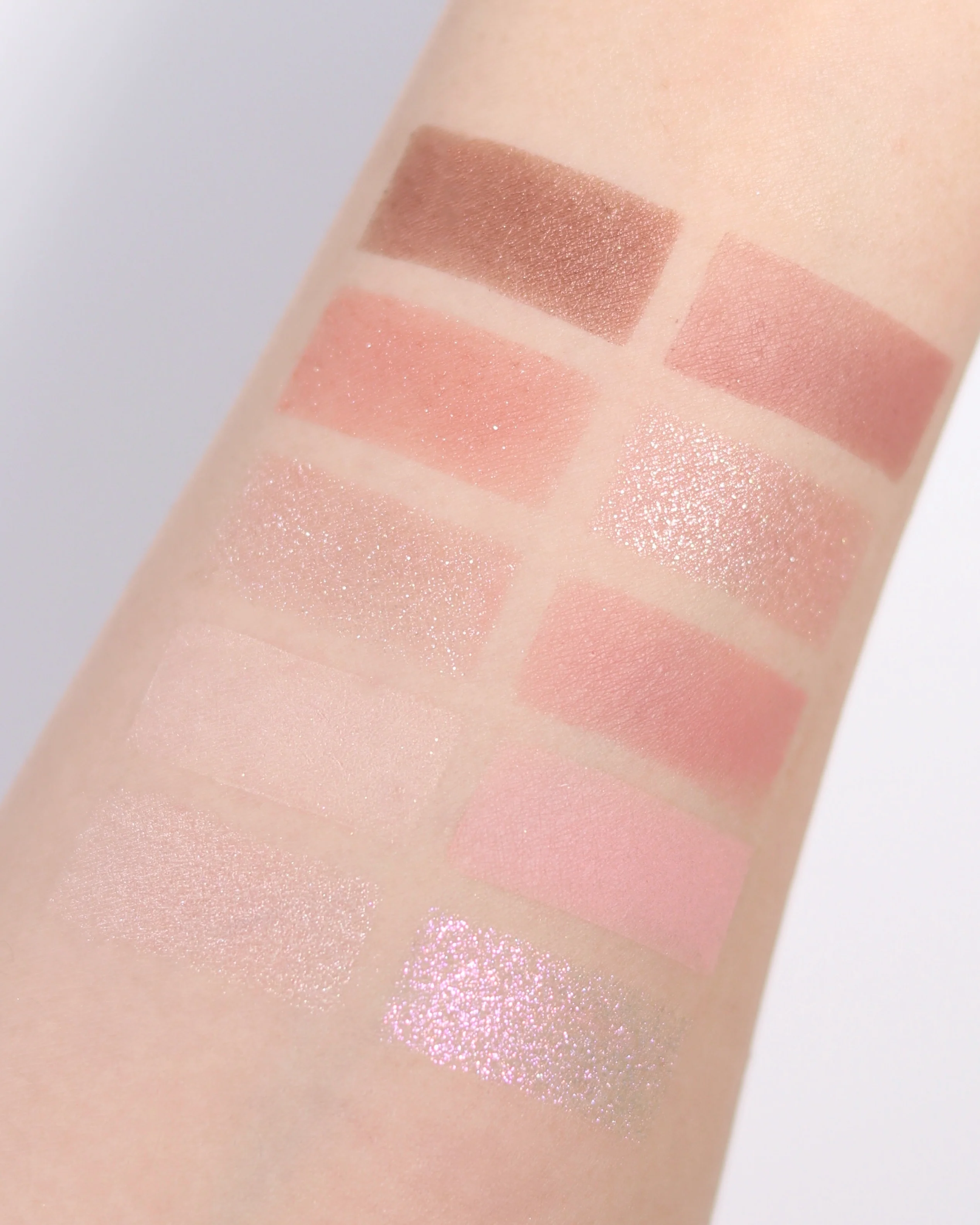 Seasonal Blending Eyeshadow Palette 06 Peach Yogurt - Image 3