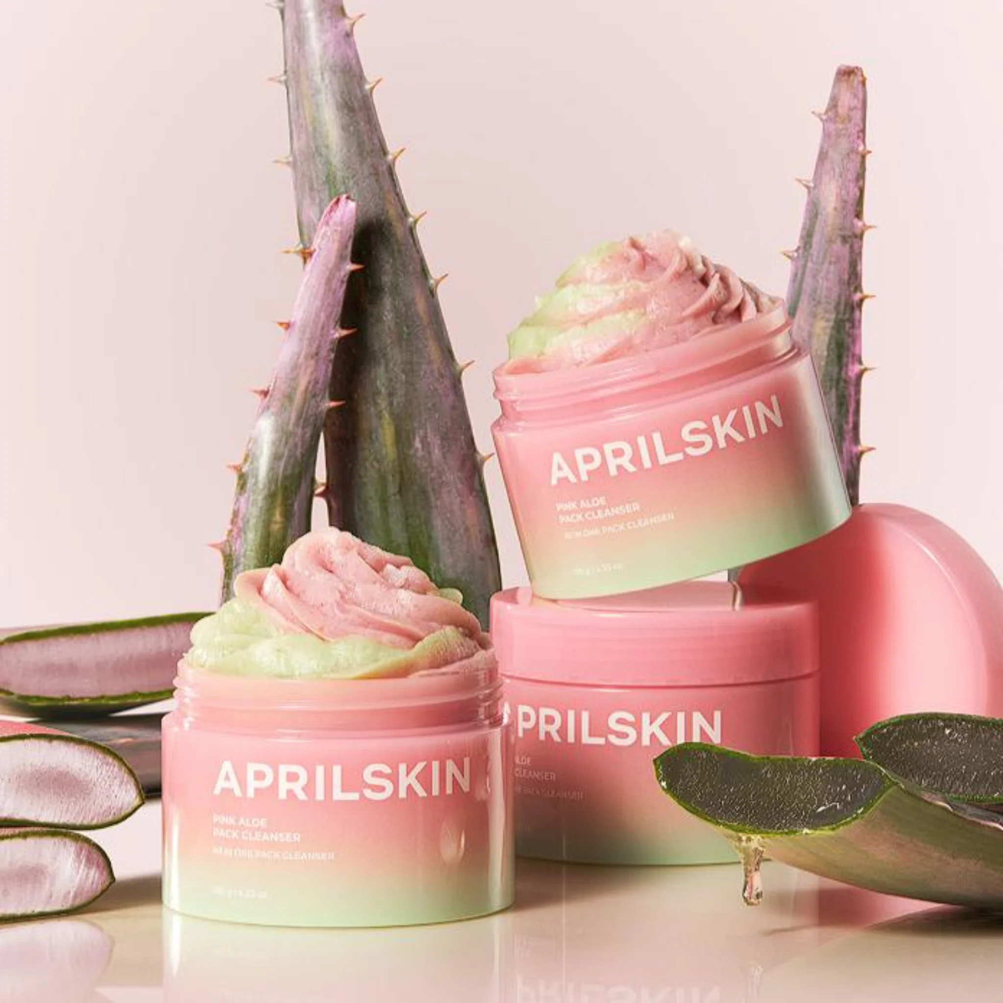 Pink Aloe Pack Cleanser (120g) - Image 2