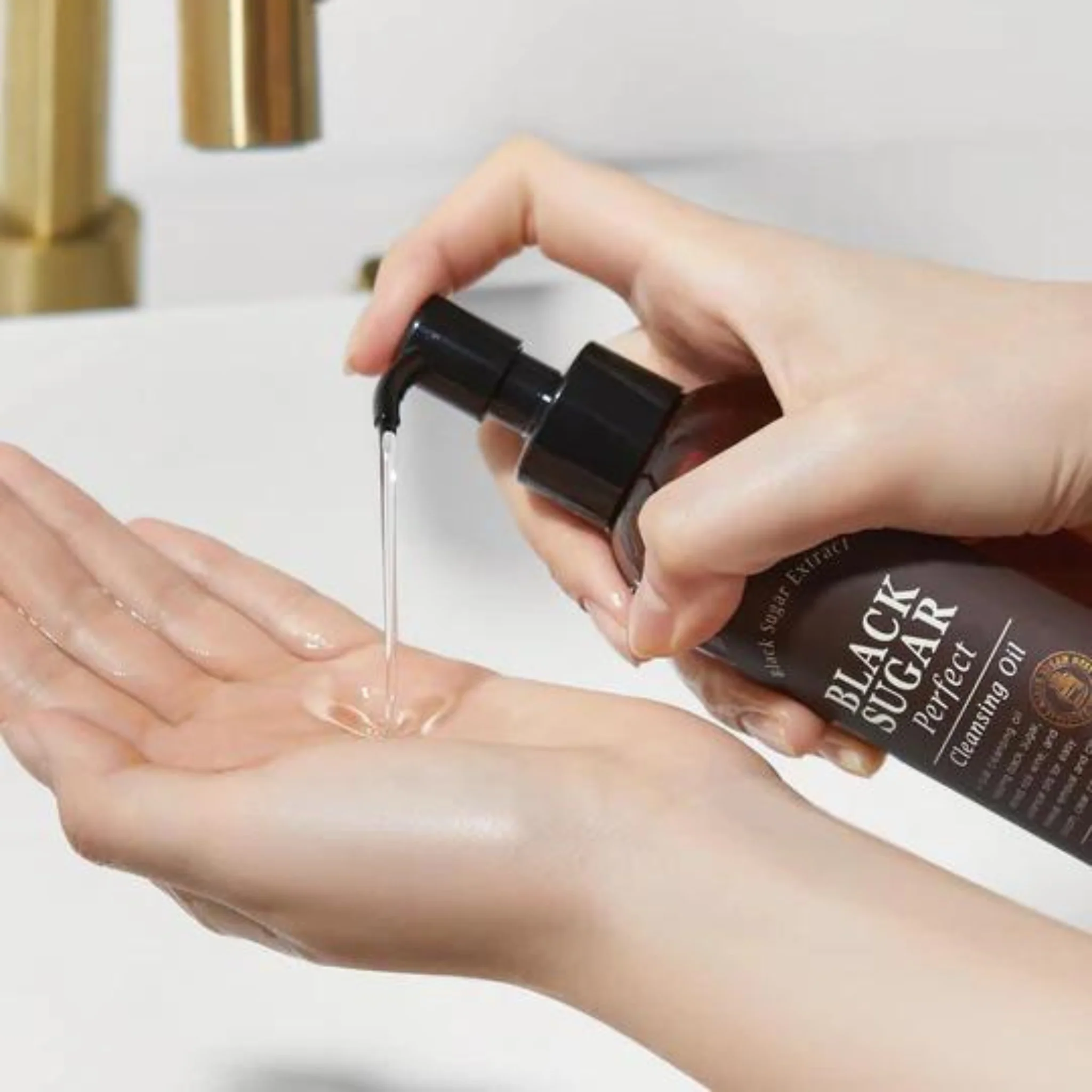 Black Sugar Perfect Cleansing Oil (200ml) - Image 3