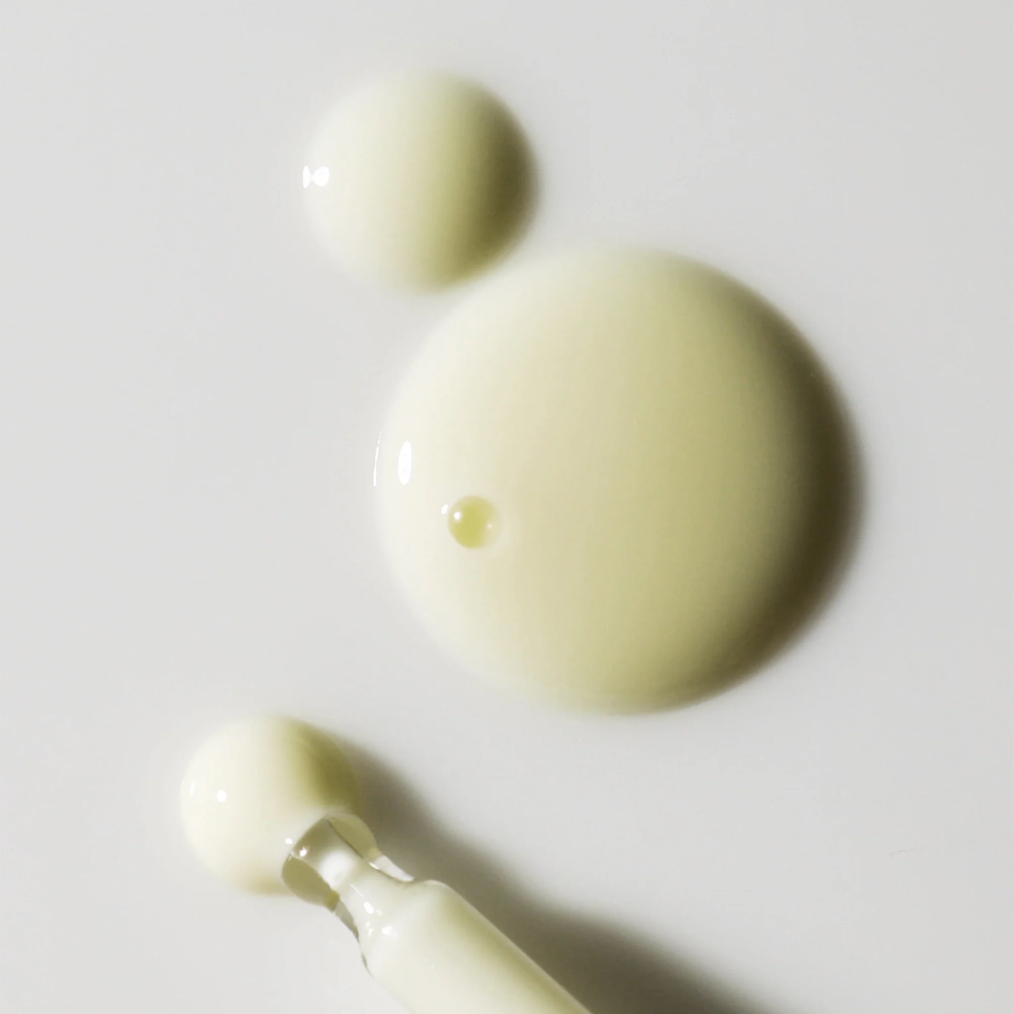 Retinol Intense Reactivating Serum (30ml) - Image 5
