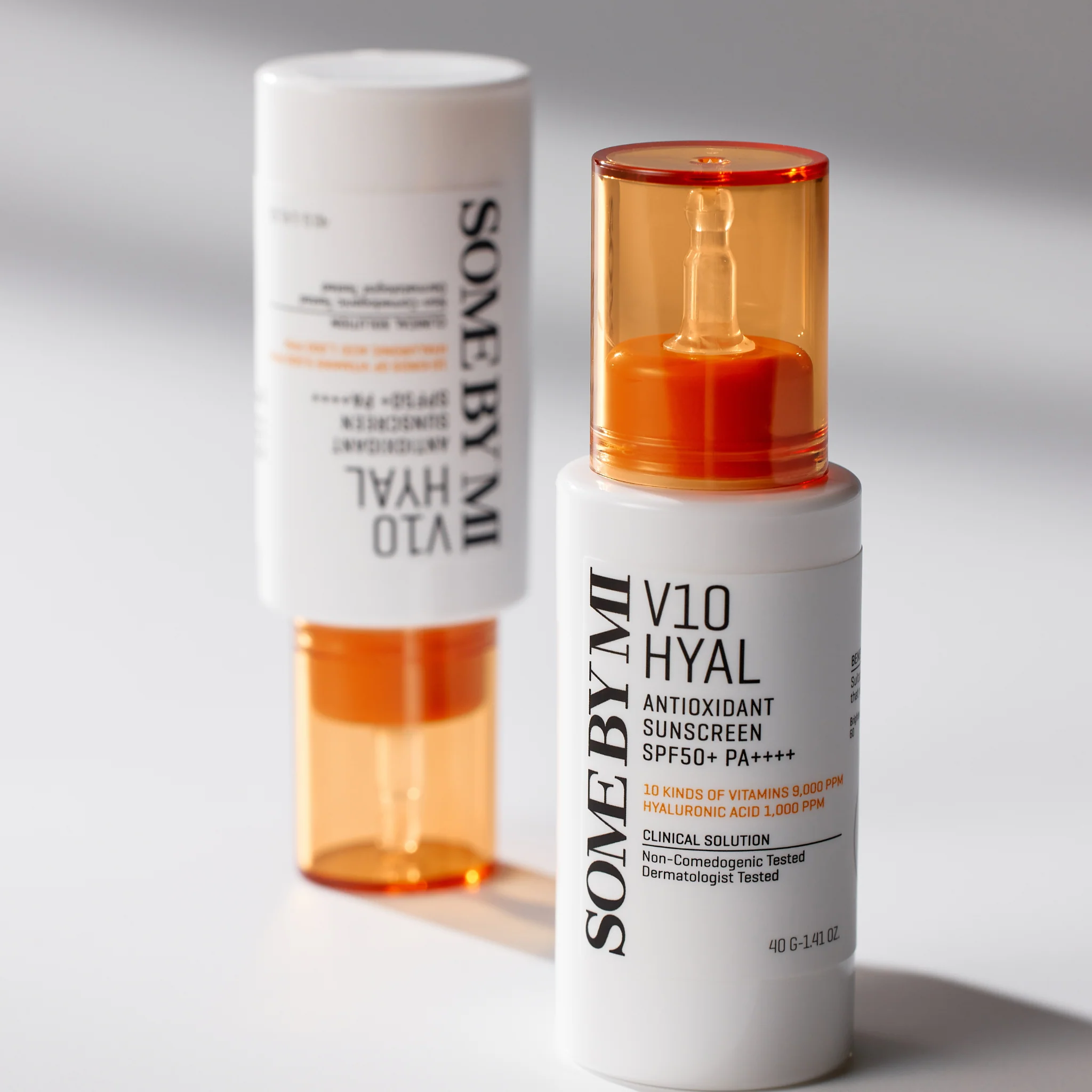 V10 Hyal Antioxidant Sunscreen SPF50+ PA++++ (40ml) - Image 3