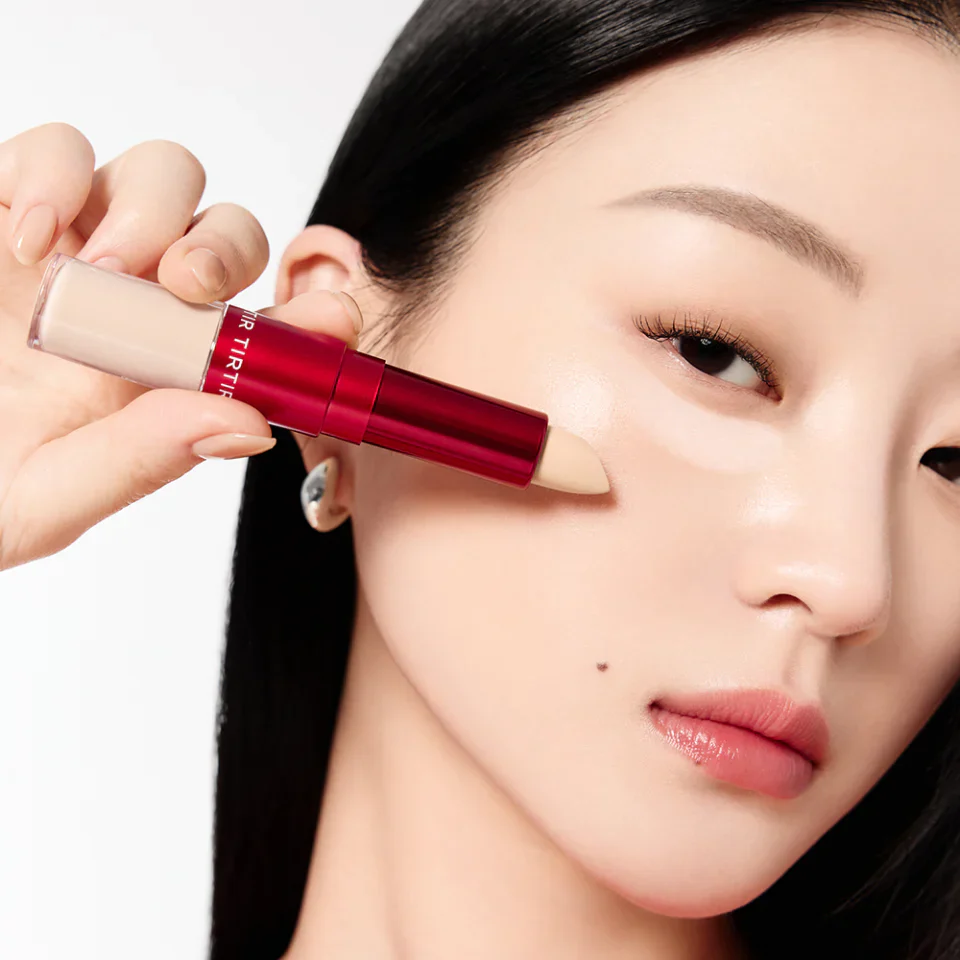 Glide & Hide Blurring Concealer (8g) - Image 15