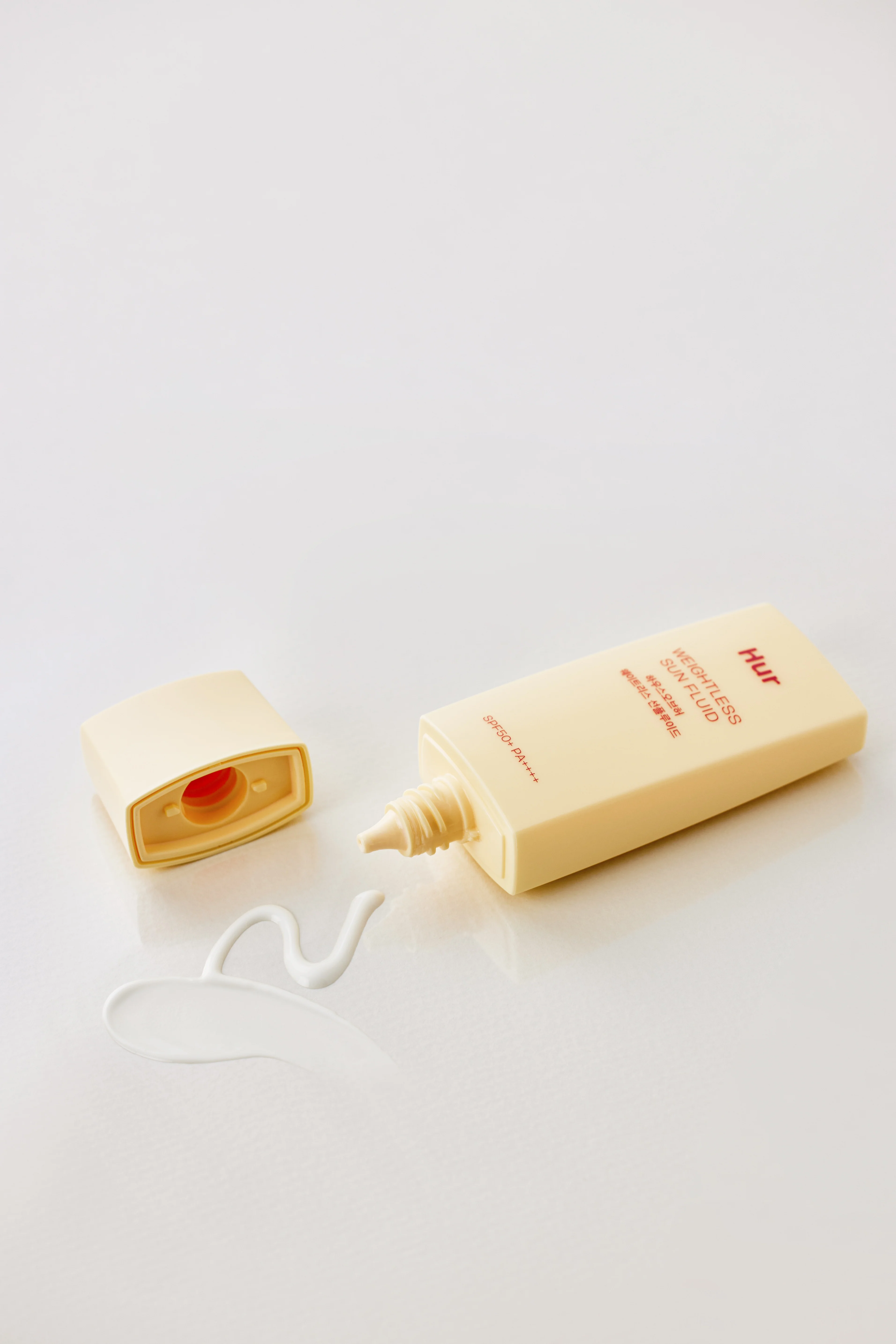 Weightless Sun Fluid (50ml) - Image 4